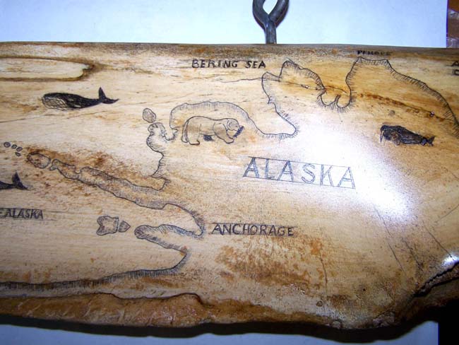 A Fine and Rare Whale's Jawbone Beautifully Scrimshawed and dated 1909. — image 8